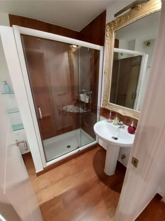 Baño original del anuncio